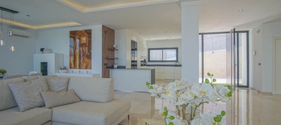 4 bedrooms Villa in Altea, Spain No. 9776 21