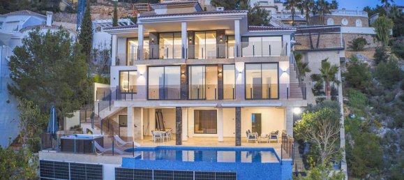 4 bedrooms Villa in Altea, Spain No. 9776 9