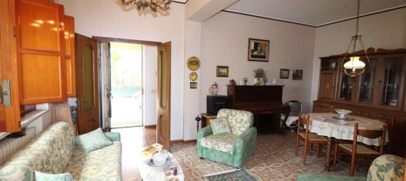 6-salle Villa à Zafferana Etnea, Italy No. 123318 15