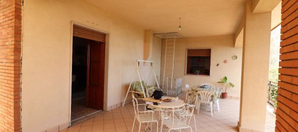 6-salle Villa à Zafferana Etnea, Italy No. 123318 9