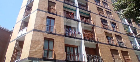 Apartamento T2 em Turin, Italy N.º 373724 19