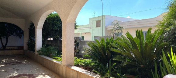 4 rooms House in Salve, Italy No. 82895 21