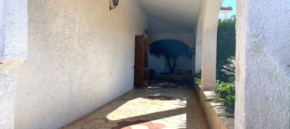 4 rooms House in Salve, Italy No. 82895 46