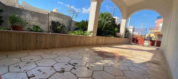 4 rooms House in Salve, Italy No. 82895 4