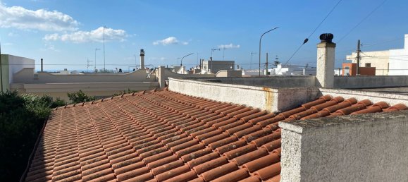 4 rooms House in Salve, Italy No. 82895 43