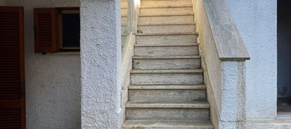 4 rooms House in Salve, Italy No. 82895 42