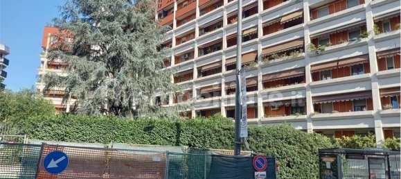 2 Schlafzimmer Wohnung in Milan, Italy, Nr. 248679 32