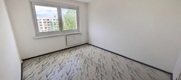 2 bedrooms Apartment in Zwickau, Germany No. 208025 9