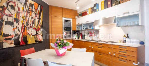 2 bedrooms Apartment in Sesto San Giovanni, Italy No. 183390 8
