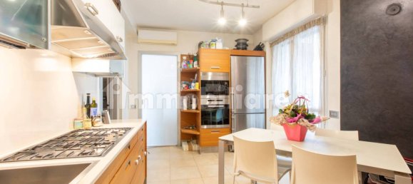2 bedrooms Apartment in Sesto San Giovanni, Italy No. 183390 7