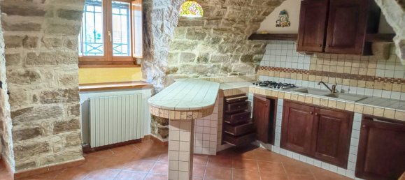 4 bedrooms House in Castelbottaccio, Italy No. 279880 29