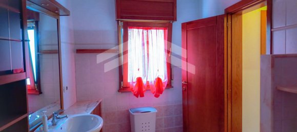 4 bedrooms House in Castelbottaccio, Italy No. 279880 16