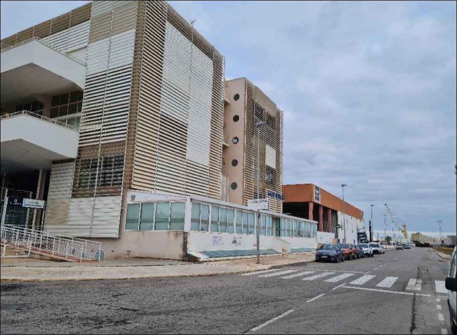 Propriété commerciale à Sagunto, Spain 877m² No. 61253