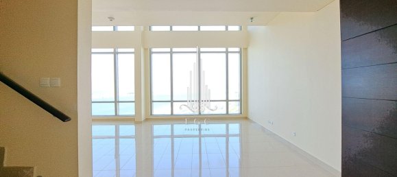 2 Schlafzimmer Doppelhaus in Corniche Road, UAE, Nr. 22705 4