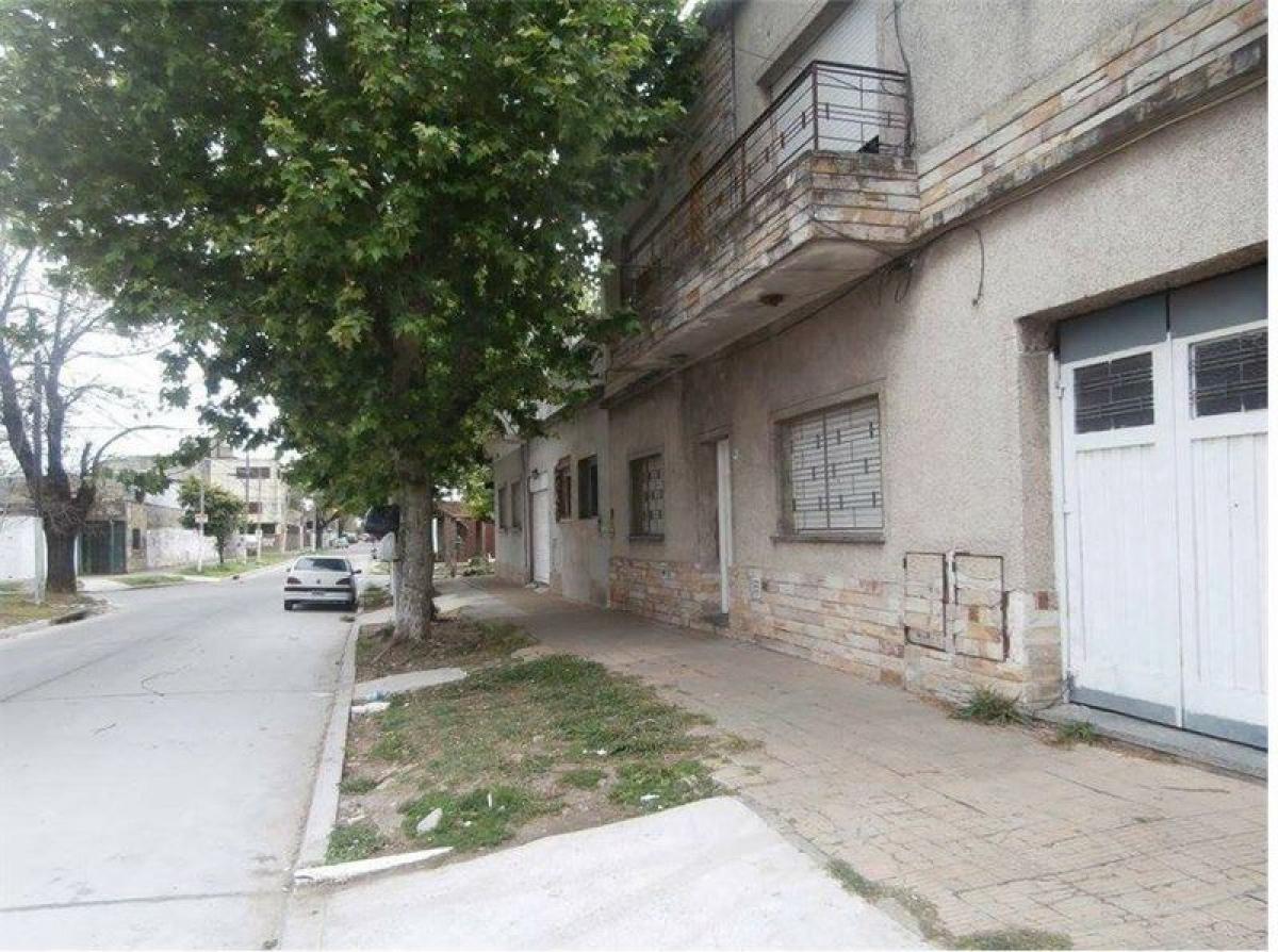 2 Schlafzimmer Haus in Tres de Febrero, Argentina, Nr. 59490