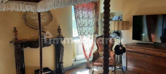 3 bedrooms House in Rufina, Italy No. 271490 11