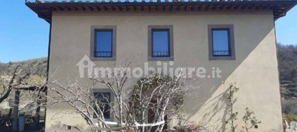 3 bedrooms House in Rufina, Italy No. 271490 3