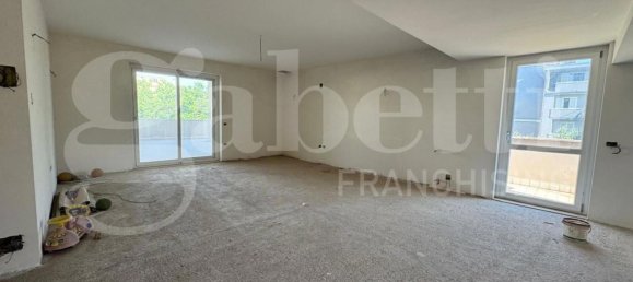 6 bedrooms Penthouse in San Prisco, Italy No. 312391 6