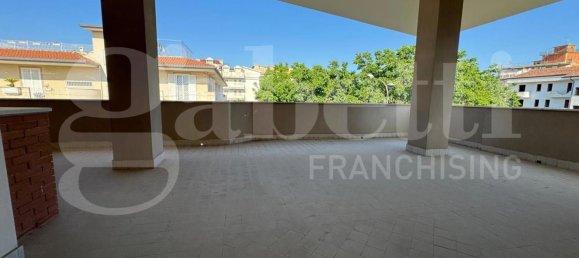 6 bedrooms Penthouse in San Prisco, Italy No. 312391 24