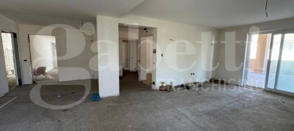 6 bedrooms Penthouse in San Prisco, Italy No. 312391 11