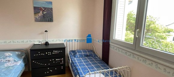 4 bedrooms Villa in Carrieres-sur-Seine, France No. 173011 12