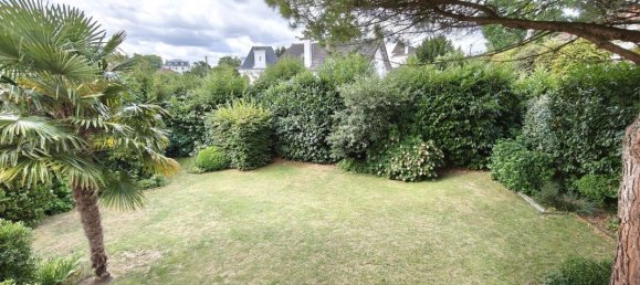 5 bedrooms House in Montmorency, France No. 328893 20