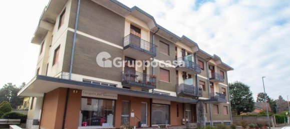 3 rooms Apartment in Cuggiono, Italy No. 30879 21