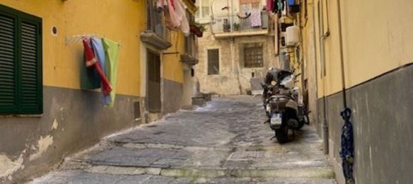 Studio in Naples, Italy No. 14008 18