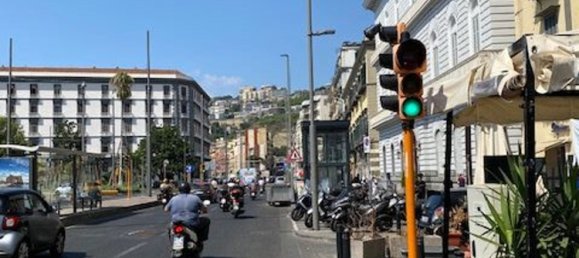 Studio in Naples, Italy No. 14008 6