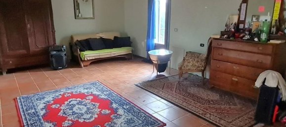 7 rooms House in Volpedo, Italy No. 151608 7