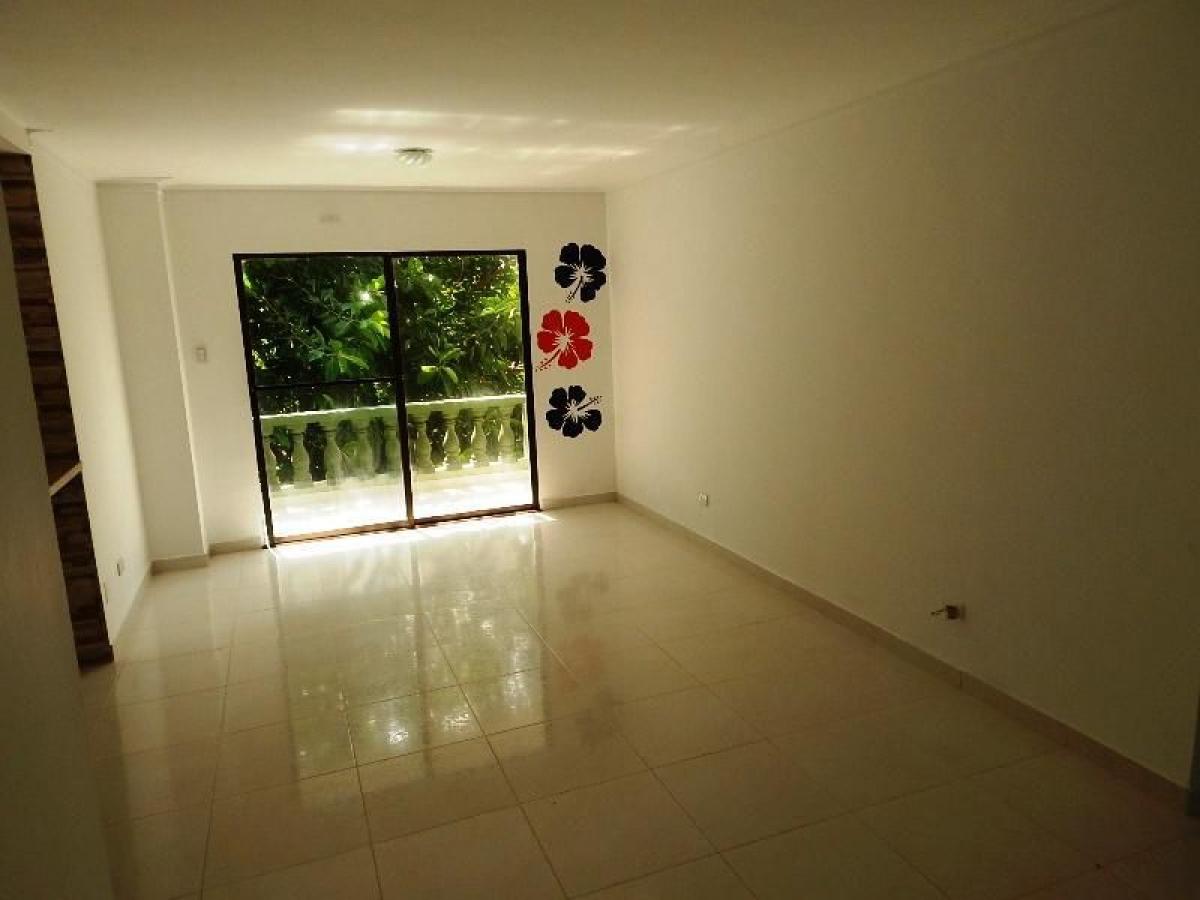 Casa de 3 dormitorios en Atlántico, Colombia No. 6392