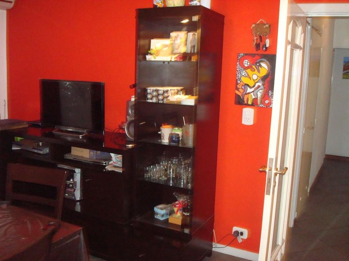 3 bedrooms Apartment in Moron, Argentina No. 60543