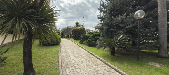 Квартира с 3 комнатами в Джульяно ин Кампанья, Италия № 127557 32