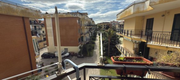 Квартира с 3 комнатами в Джульяно ин Кампанья, Италия № 127557 14