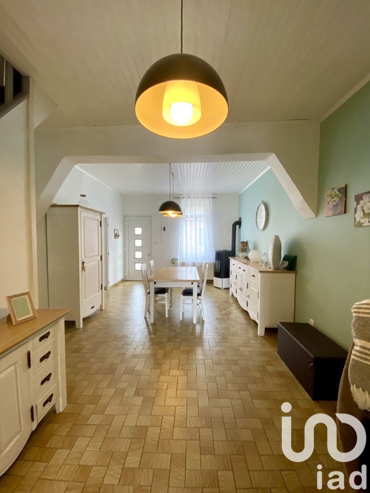 2 bedrooms House in Monchecourt, France No. 253935