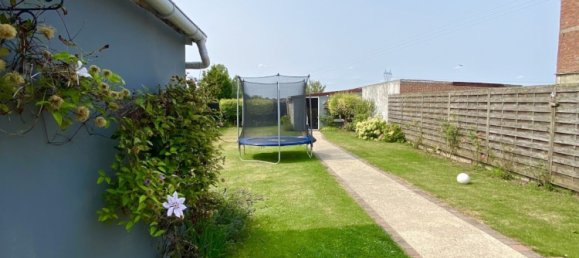 2 bedrooms House in Monchecourt, France No. 253935 3