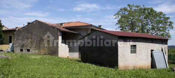 3 bedrooms House in Sovizzo, Italy No. 267146 3