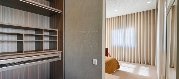 4 bedrooms Villa in Porto, Portugal No. 99571 13