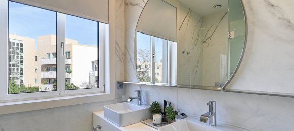 4 bedrooms Villa in Porto, Portugal No. 99571 12