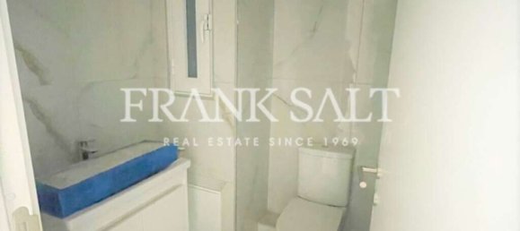 Bureau à Attard, Malta 92m² No. 12377 3