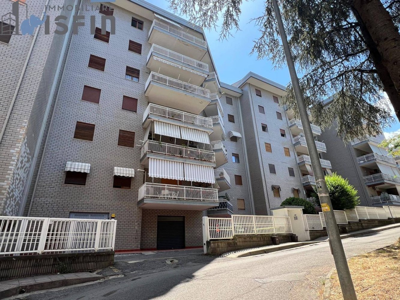 5 bedrooms Apartment in Cosenza, Italy No. 345989