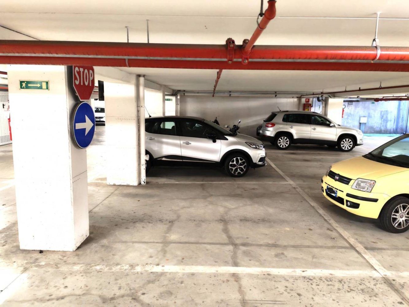  موقف سيارات في Trieste, Italy 20متر مربع رقم 338859