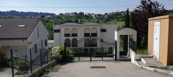 2 rooms Apartment in Pescara, Italy No. 236687 22