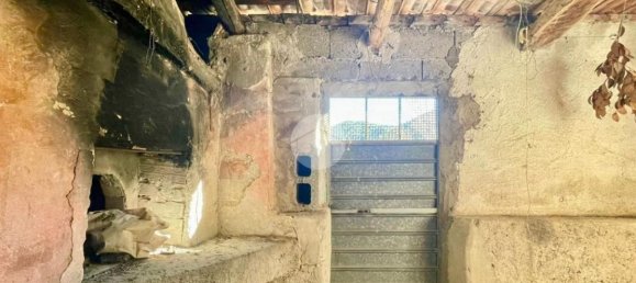 3 rooms Apartment in San Giovanni a Piro, Italy No. 70957 9