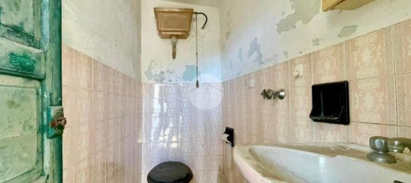 3 rooms Apartment in San Giovanni a Piro, Italy No. 70957 7