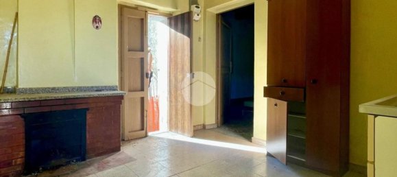 3 rooms Apartment in San Giovanni a Piro, Italy No. 70957 5