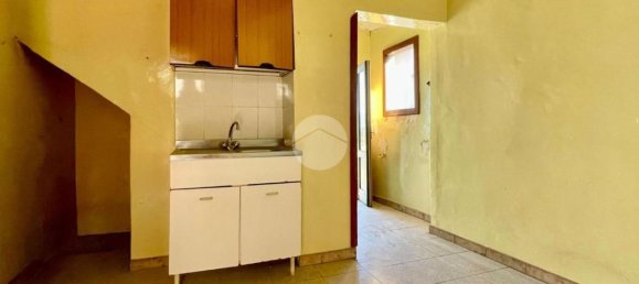 3 rooms Apartment in San Giovanni a Piro, Italy No. 70957 11