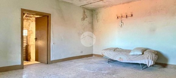 3 rooms Apartment in San Giovanni a Piro, Italy No. 70957 10