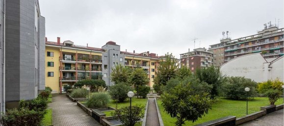 5-Zimmer Penthouse in Milan, Italy, Nr. 246185 13