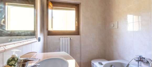 5-Zimmer Penthouse in Milan, Italy, Nr. 246185 12